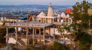 shri-manshapurna-karni-mata-udaipur-rajasthan-4-attr-hero